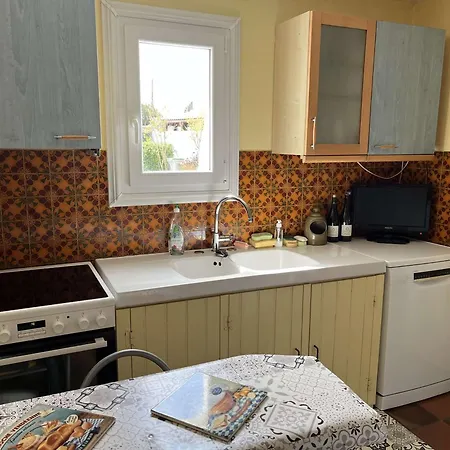 Maison Spacieuse 6 Couchages, Proche A La Gueriniere, Jardin Clos, Terrasse, Calme - Fr-1-224b-132 度假居 *