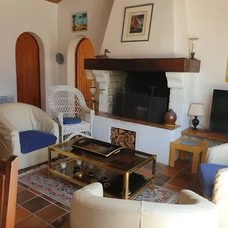 Maison Spacieuse 6 Couchages, Proche à La Guérinière, Jardin Clos, Terrasse, Calme - Fr-1-224b-132 Hébergement de vacances La Guérinière