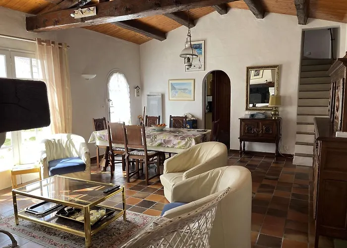 Maison Spacieuse 6 Couchages, Proche à La Guérinière, Jardin Clos, Terrasse, Calme - Fr-1-224b-132 *